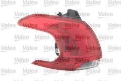 SOL STOP LAMBASI DIŞ PEUGEOT P2008 13>