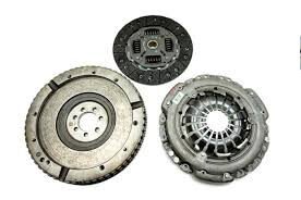 DEBRİYAJ SETİ (SABİT VOLANLI) CLIO III-KANGOO-LAGUNA III-MEGANE II-III-FLUENCE-SCENIC II 1.5DCI  K9K-F4R-QASHQAI J11(13-18)-JUKE-MERCEDES CITAN 111 CDI 13>1.5 DCİ (123003948R-7701479061-123006354R)