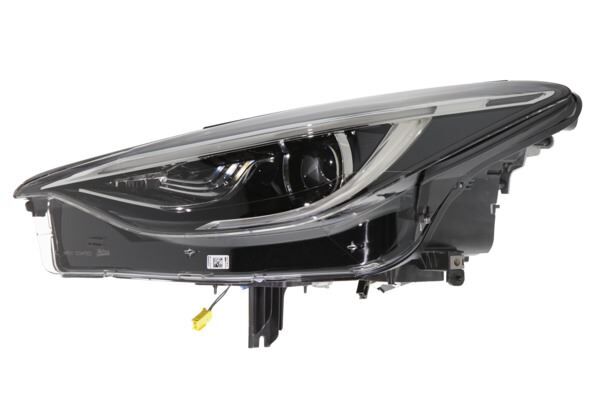 FAR (SOL) INFINITI Q30 2016/01 BiLED