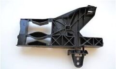 FAR ALT BRAKETİ R AUDİ A6 2012>>