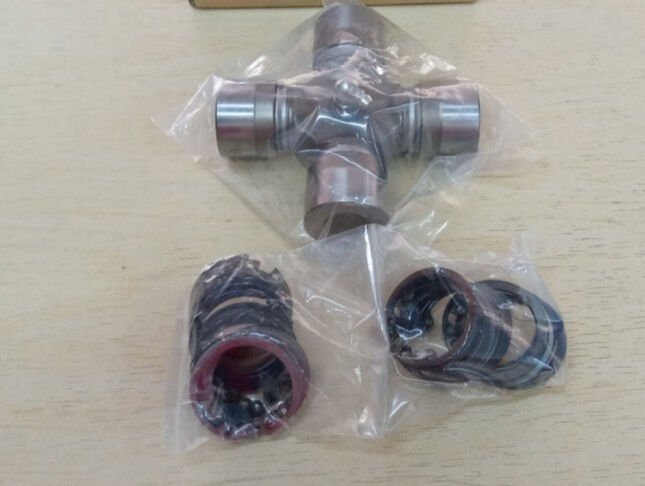 MAFSAL İSTAVROZU MITSUBISHI CANTER 3.6L FE515 00-> 3.9L FE449 93-99 (ÖLÇÜ: DIŞTAN SEGMANLI BOY:102 X KAFA ÇAPI:31.75)