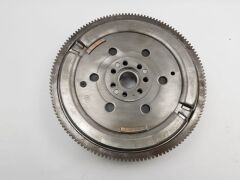 VOLAN (DMF) RENAULT CAPTUR II 20> CLIO V 19> KADJAR 18> MEGANE IV 18> DACIA DUSTER 17> DOKKER 18> 1.5 BLUE DCI K9K